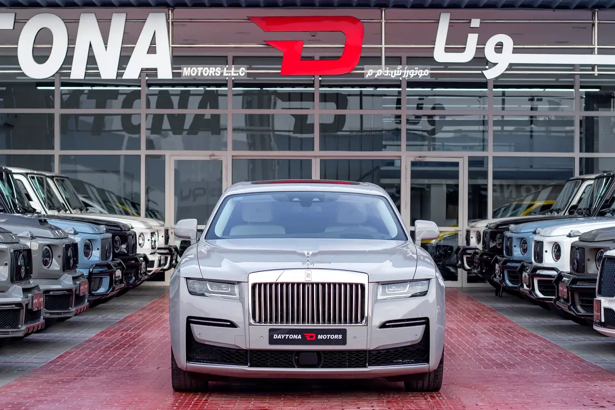 Rolls-Royce · Ghost · Standard
