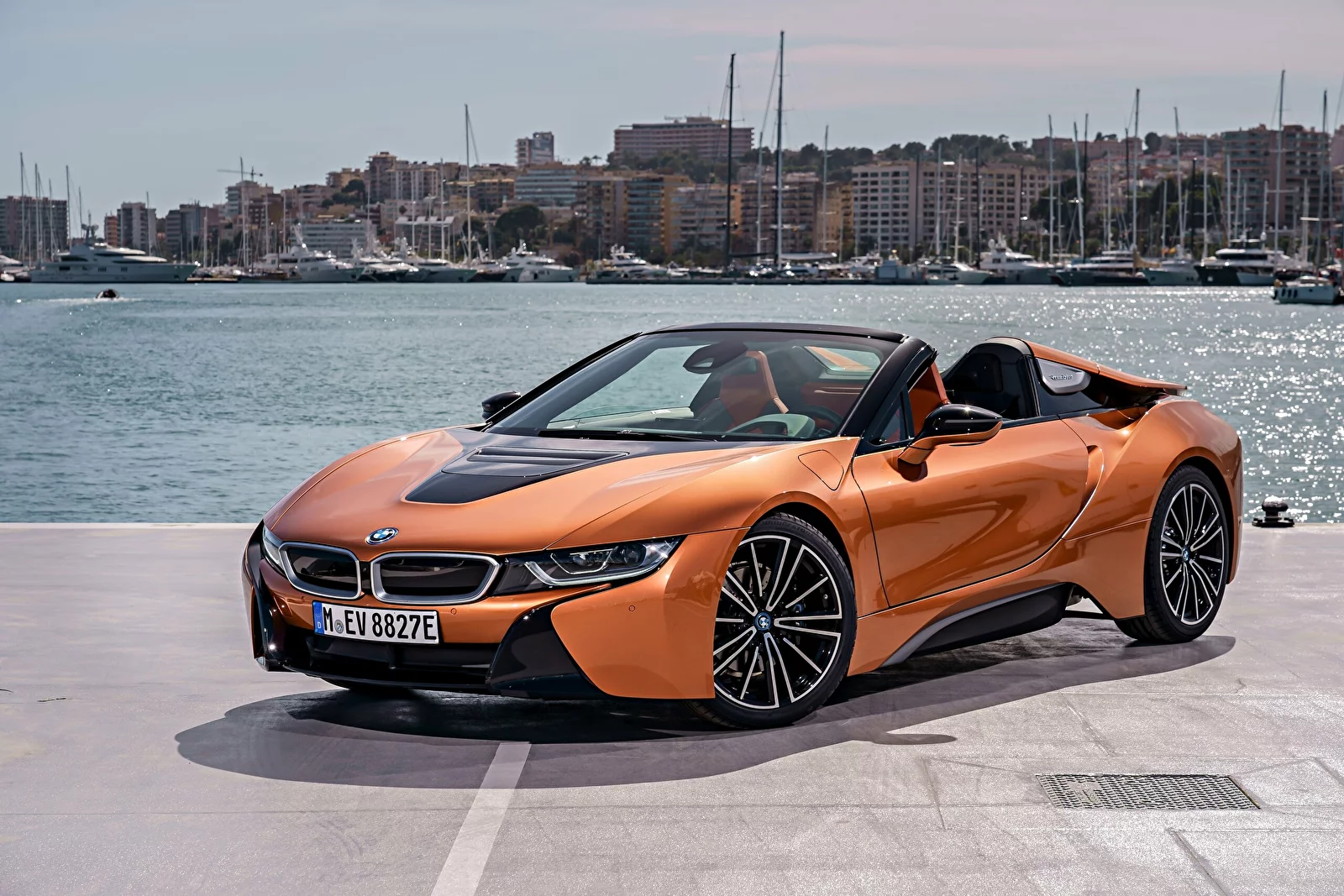 BMW · i8 · Roadster