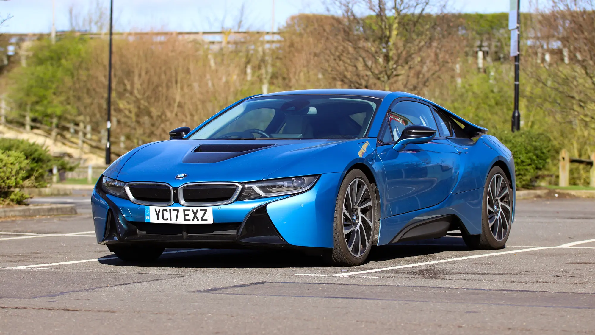 BMW · i8 · Roadster