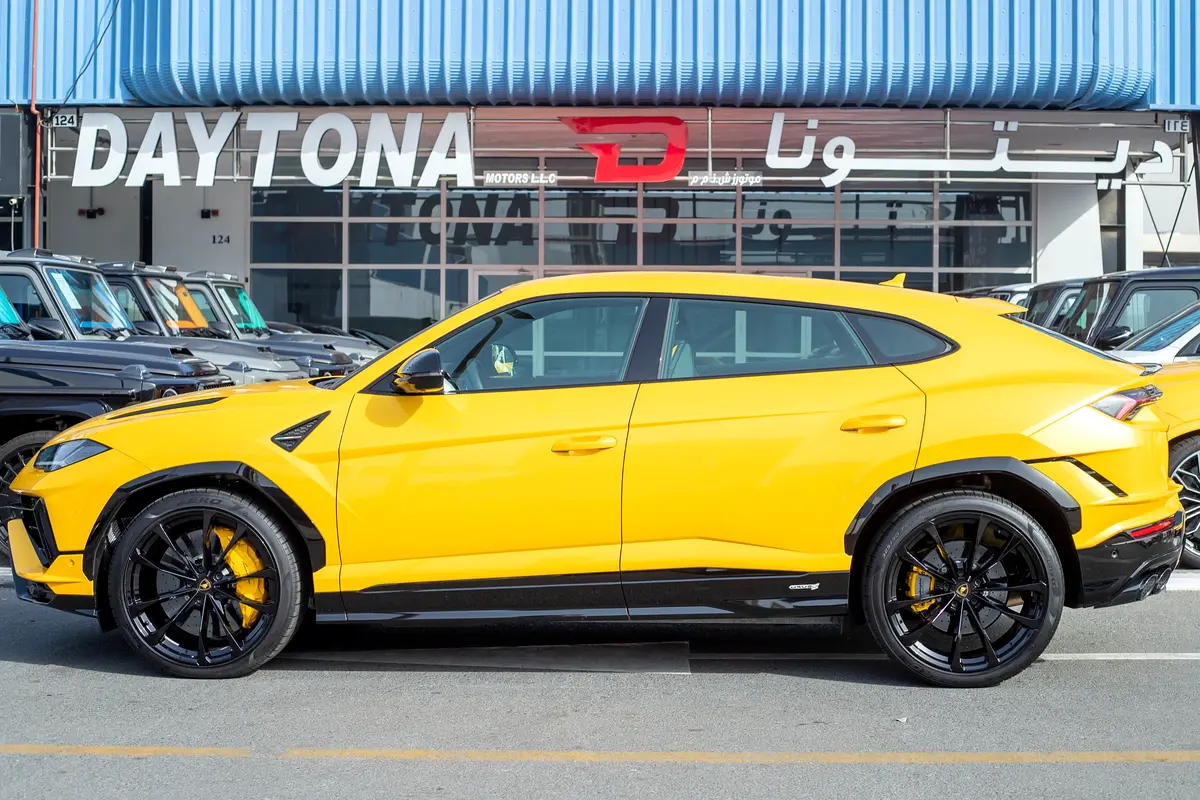 Lamborghini · Urus · S