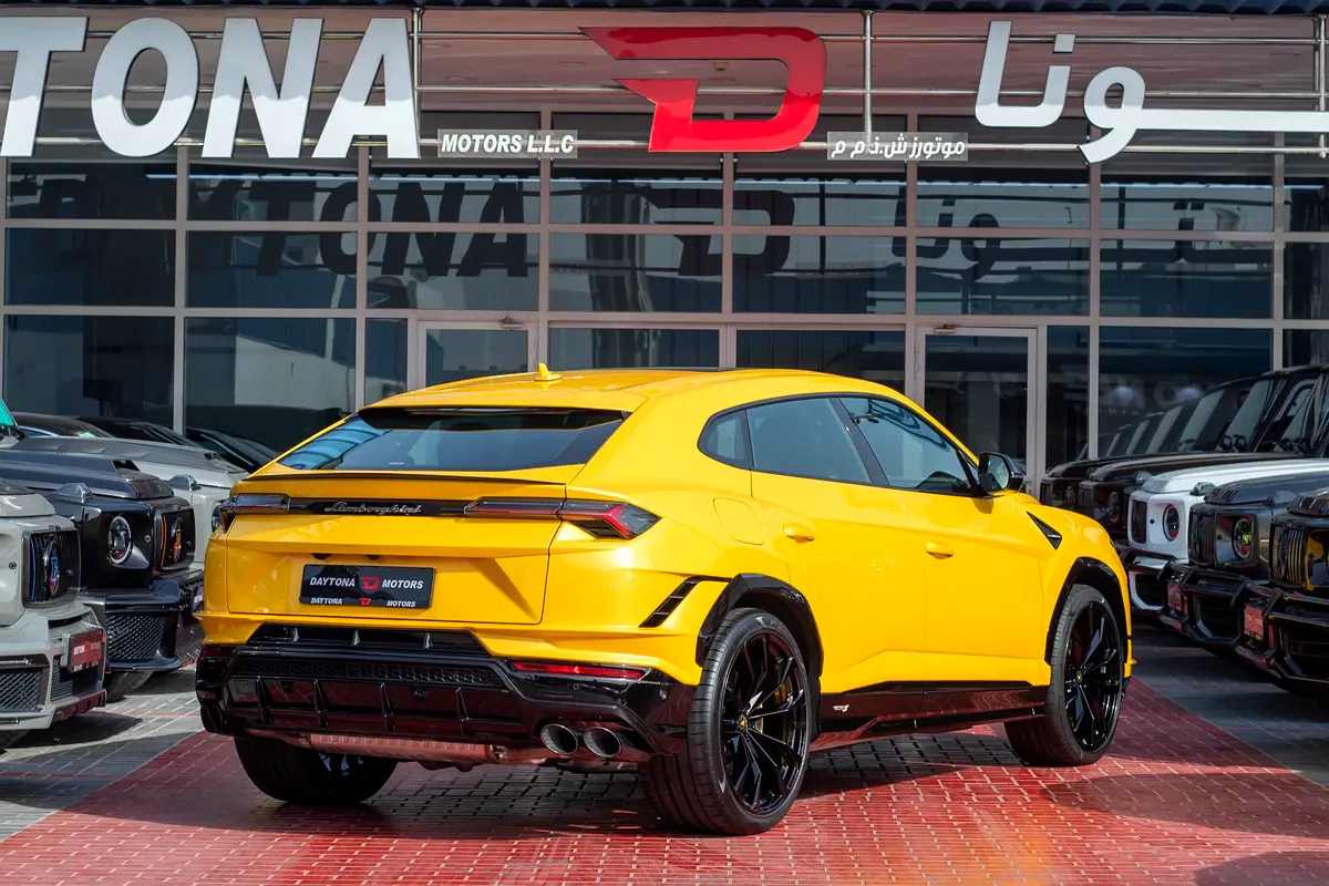 Lamborghini · Urus · S