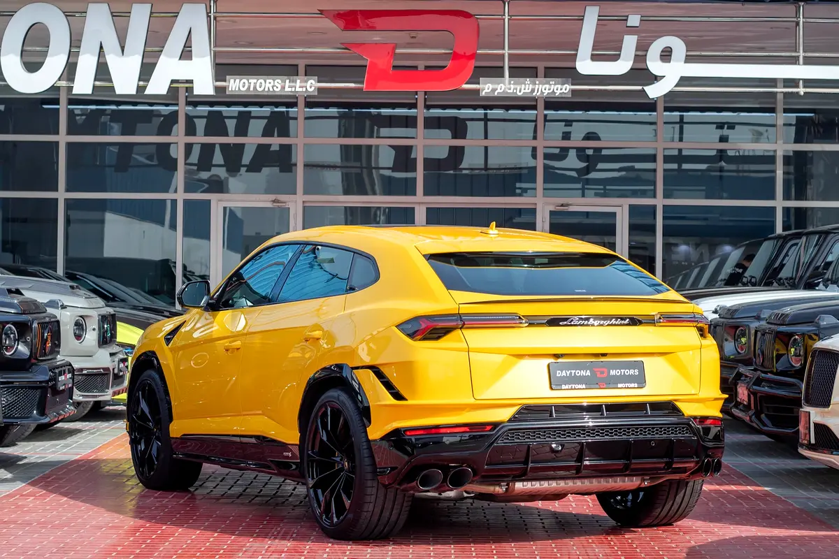 Lamborghini · Urus · S