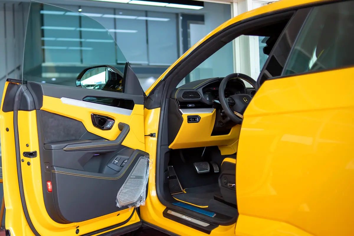 Lamborghini · Urus · S