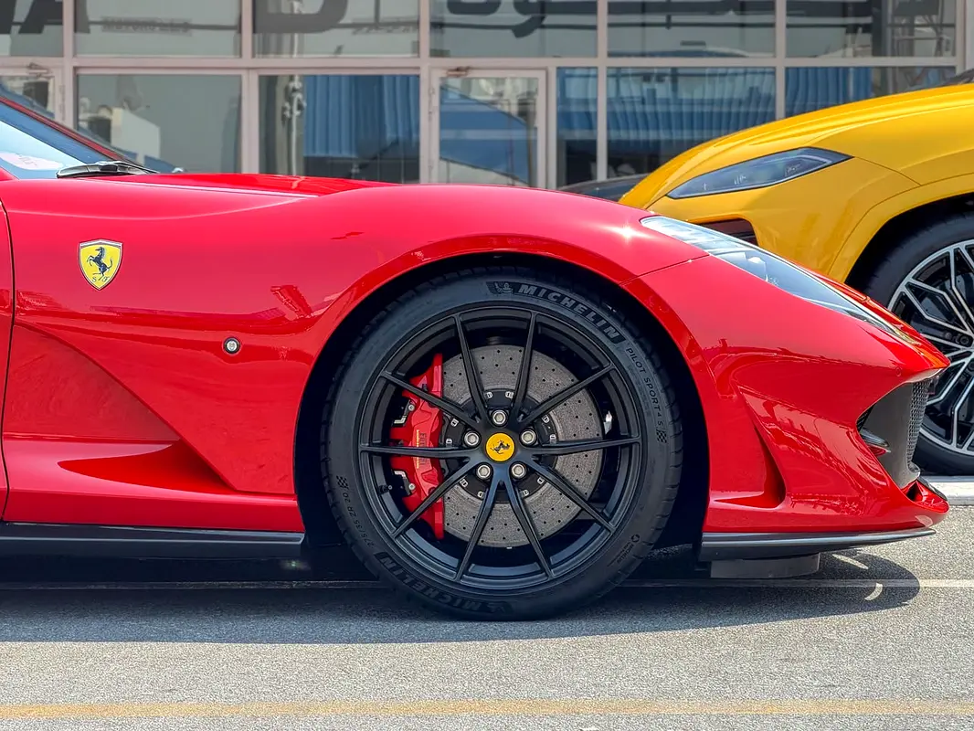 Ferrari · 812 GTS · GTS