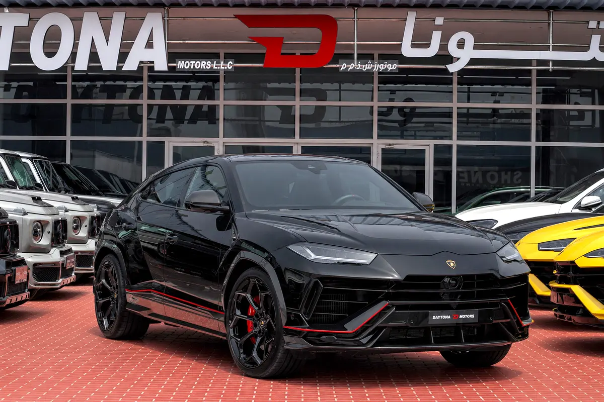Lamborghini · Urus · Performante
