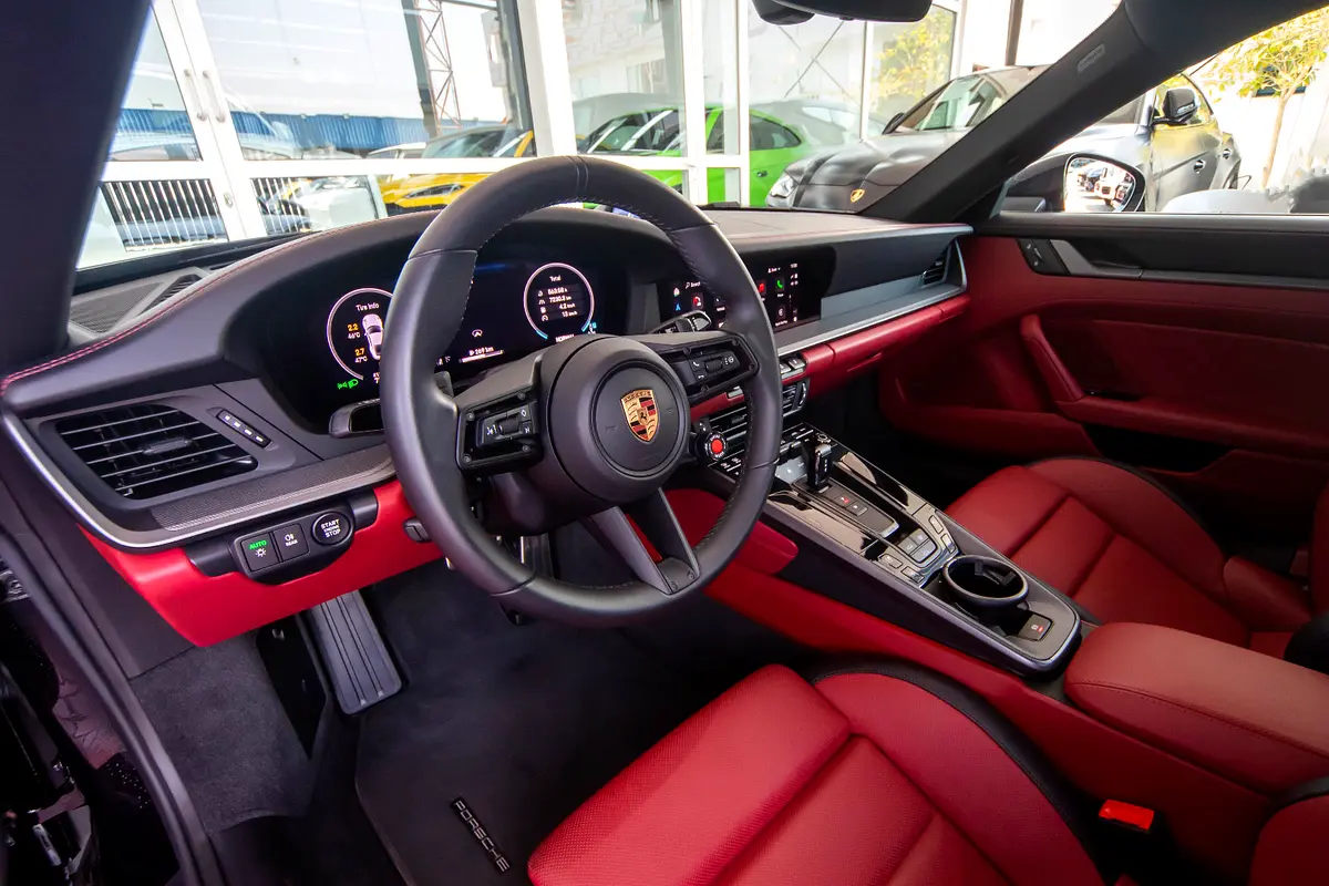 Porsche · 911 · Carrera