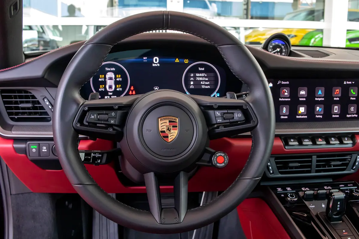 Porsche · 911 · Carrera