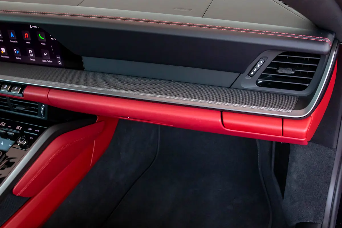 Porsche · 911 · Carrera