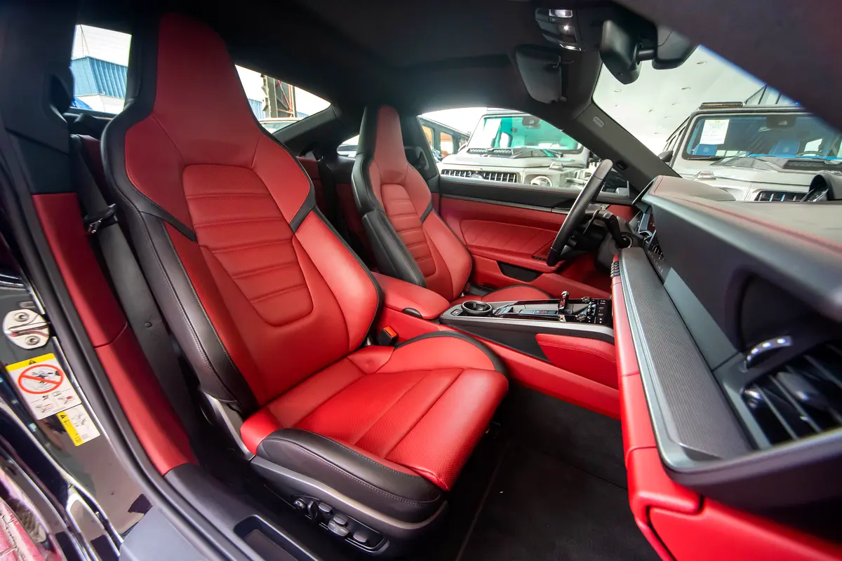 Porsche · 911 · Carrera
