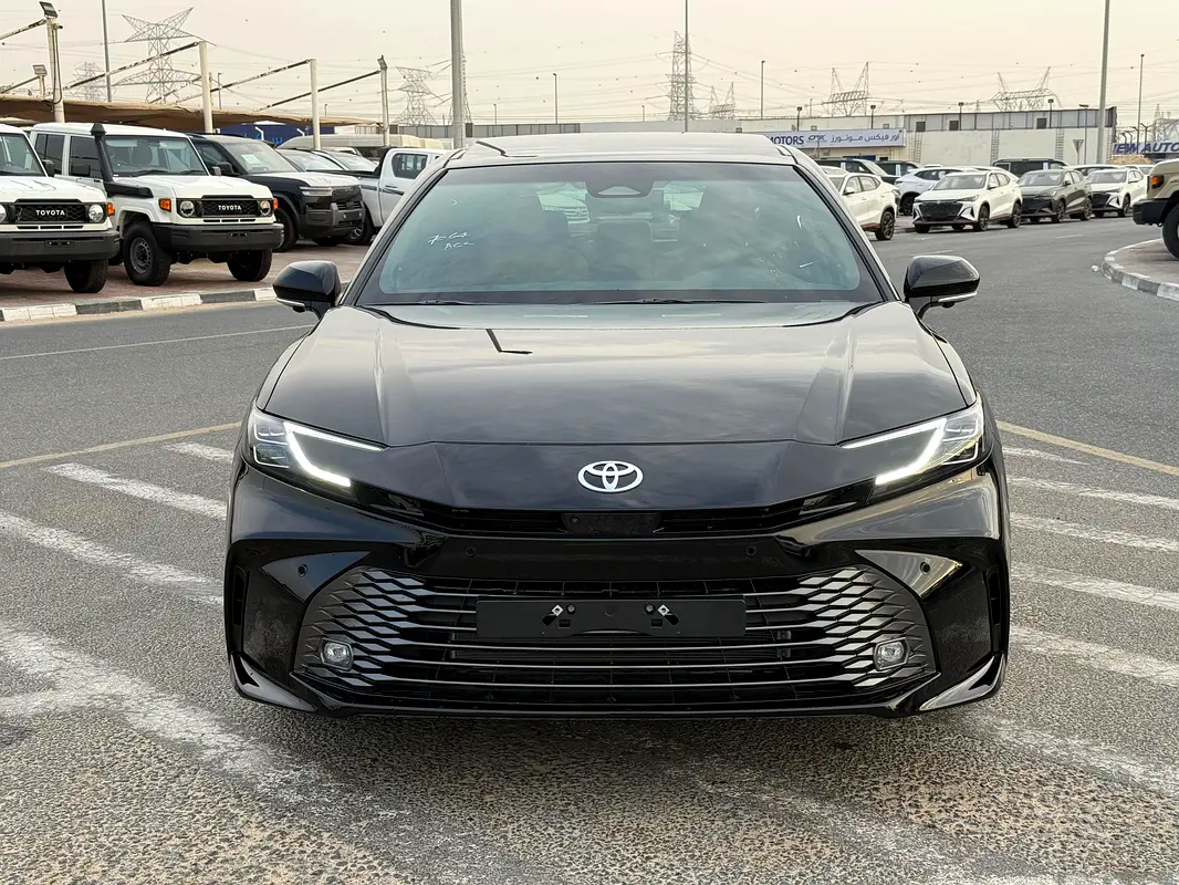 Toyota · Camry · Lumiere
