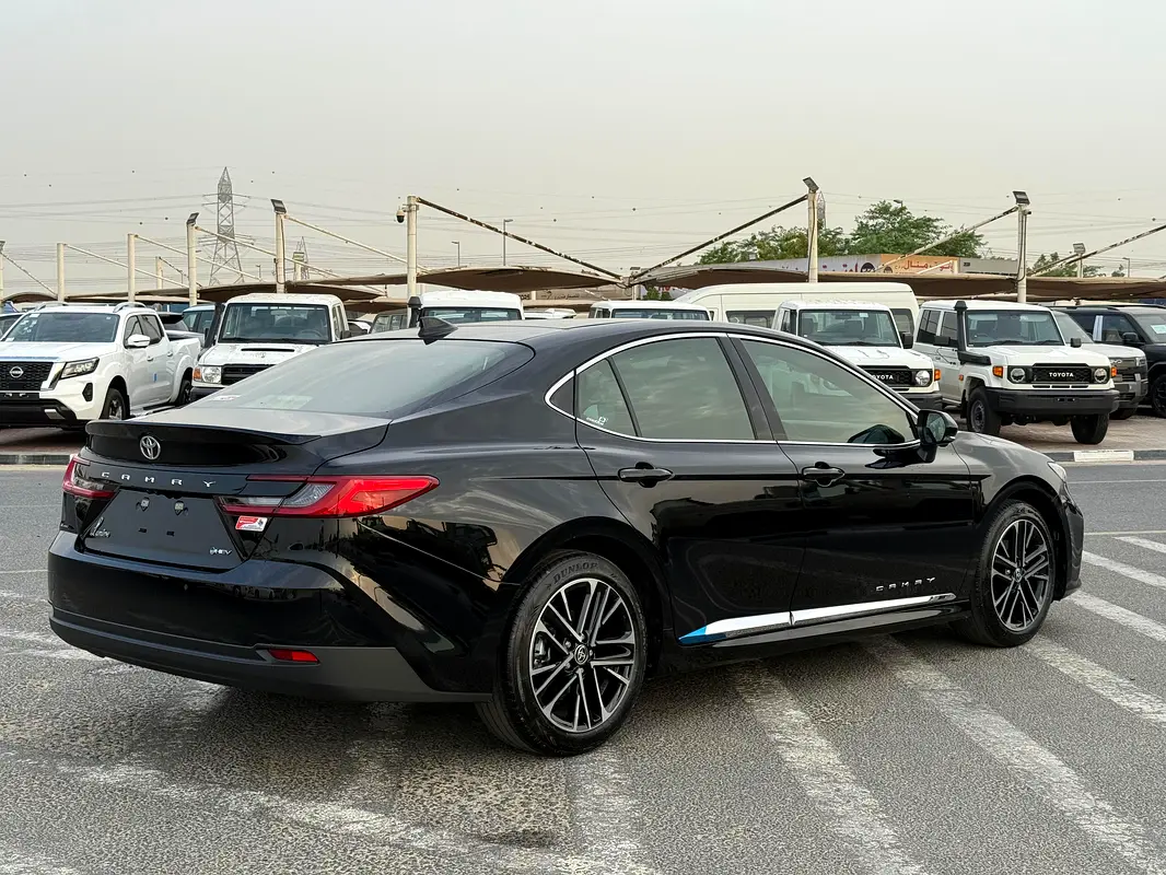 Toyota · Camry · Lumiere