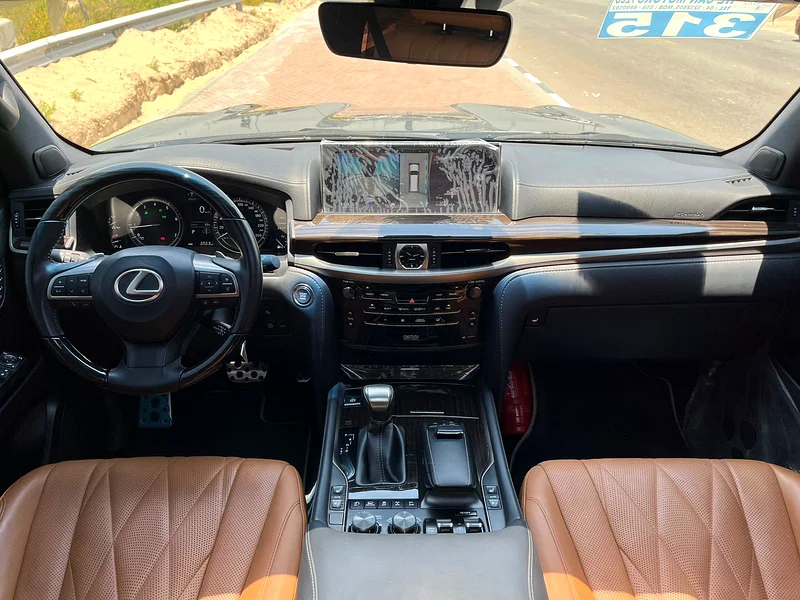 Lexus · LX-Series · LX 570 Black Edition