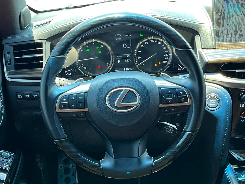Lexus · LX-Series · LX 570 Black Edition
