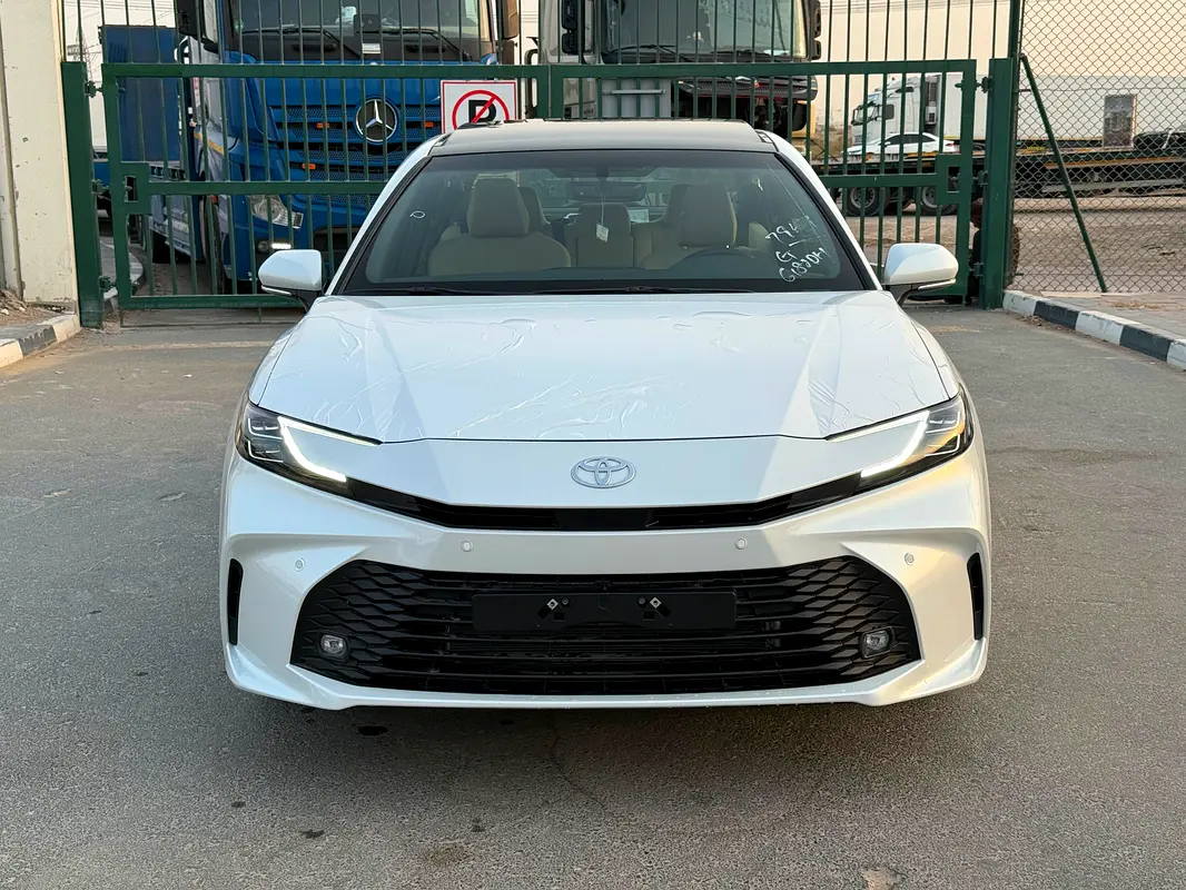 Toyota Camry LE 2026 0 km 1