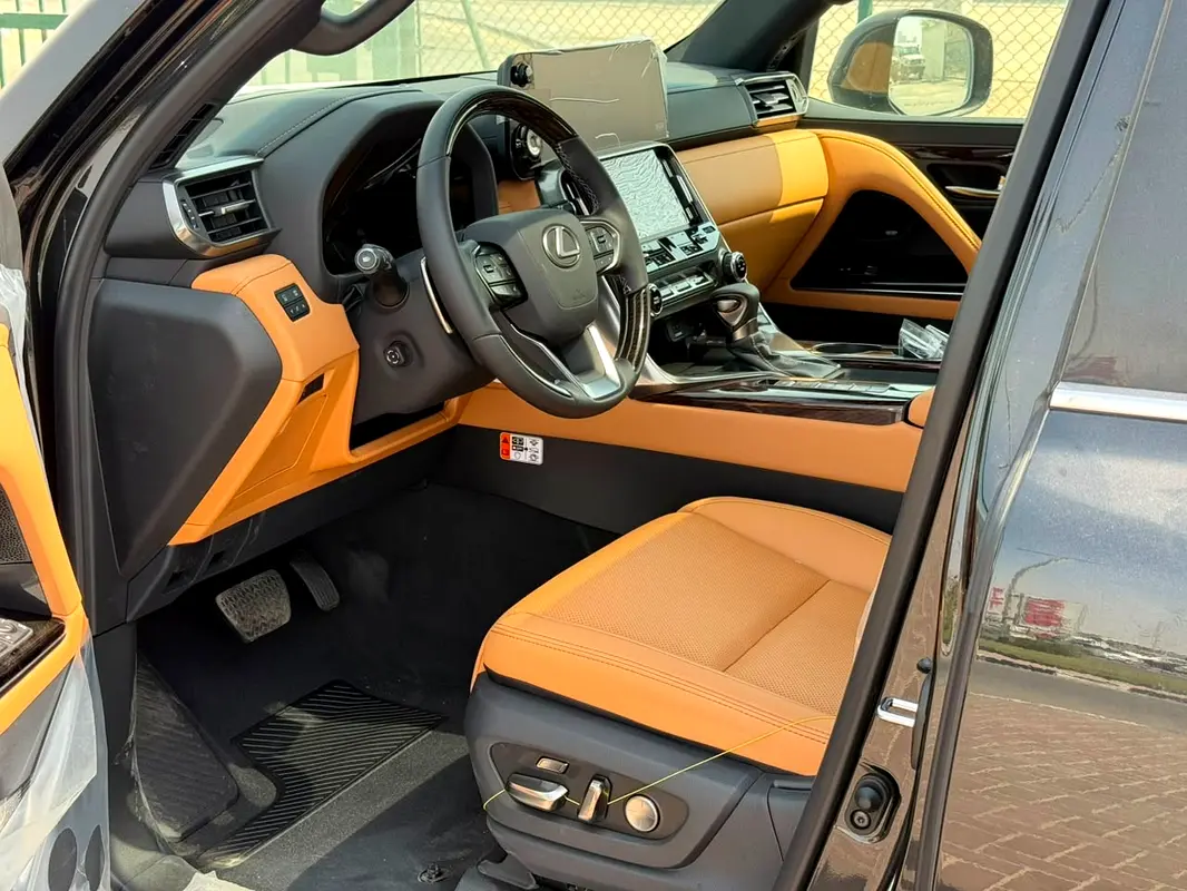 Lexus · LX-Series · LX 600 Signature