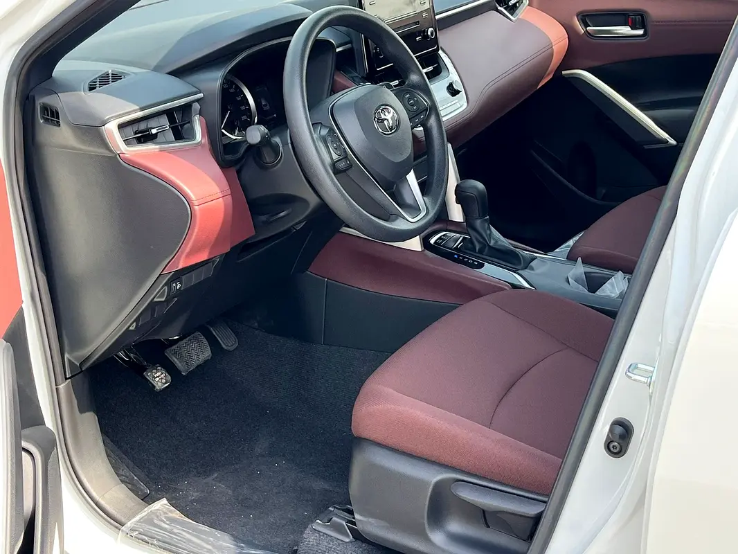 Toyota · Corolla Cross · XL