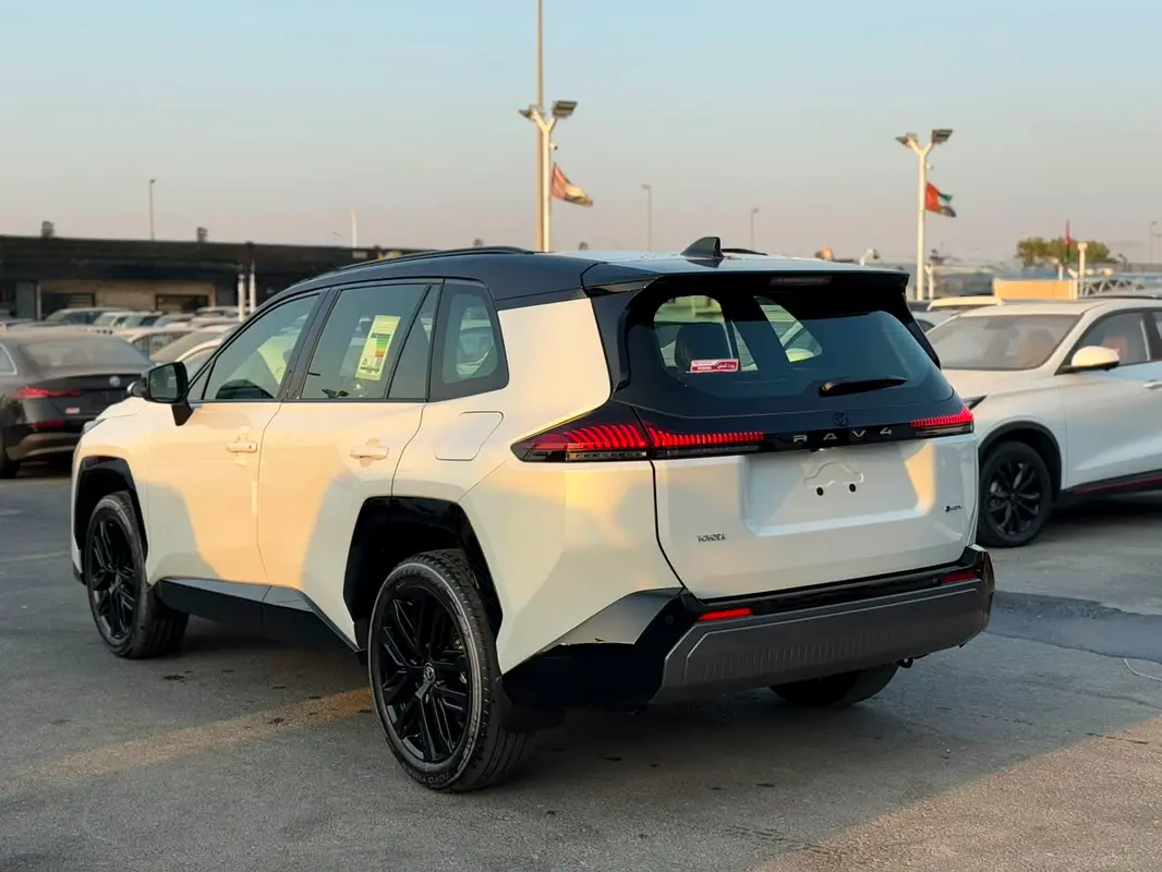 Toyota · Rav 4 · XSE
