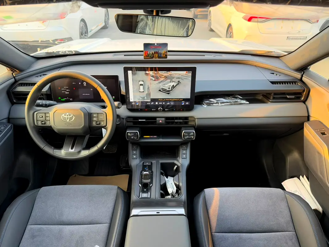 Toyota · Rav 4 · XSE