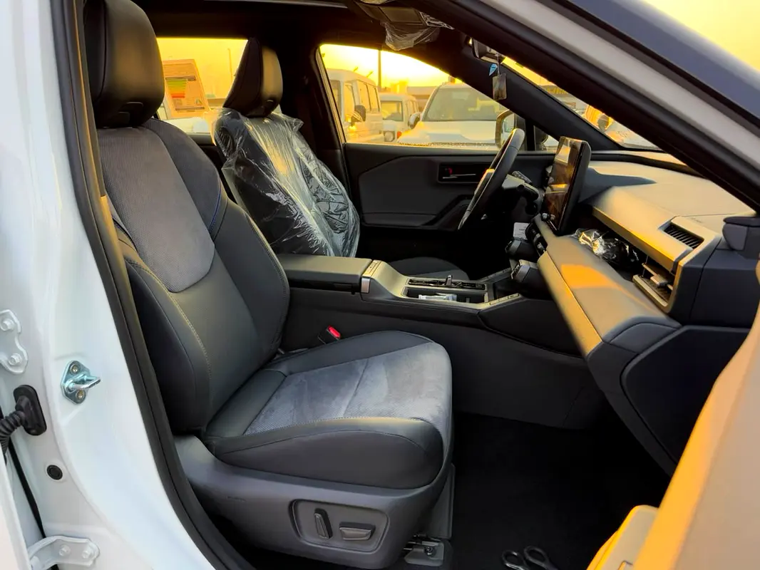 Toyota · Rav 4 · XSE