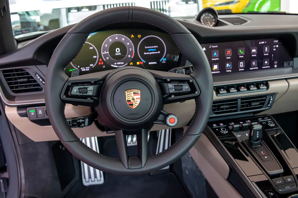 Porsche · 911 · Carrera