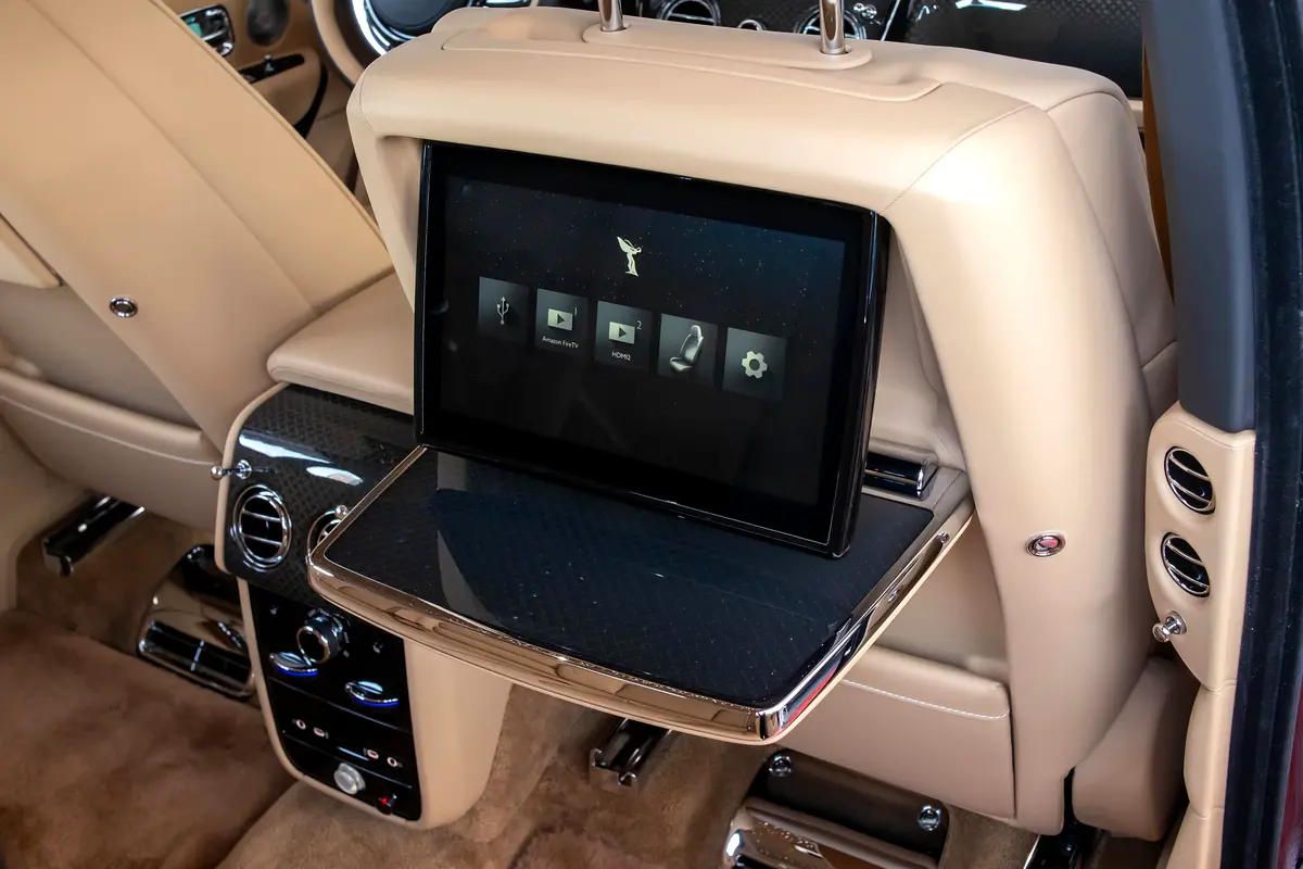 Rolls-Royce · Cullinan · Black Badge