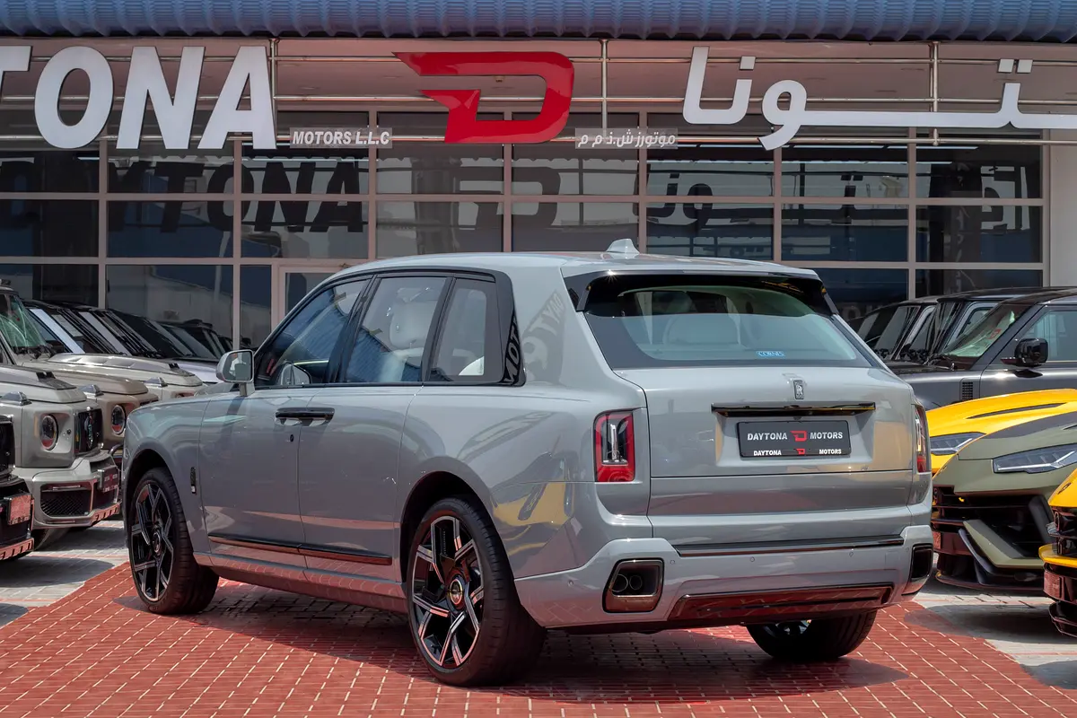 Rolls-Royce · Cullinan · Black Badge