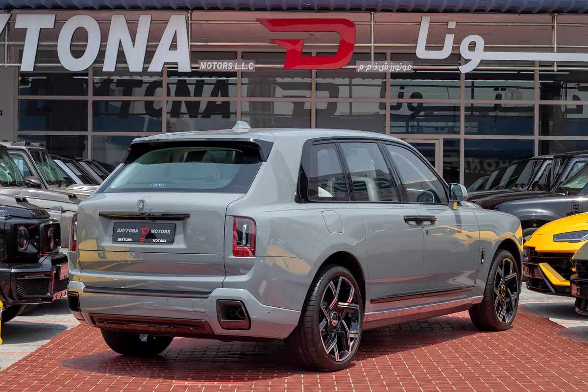 Rolls-Royce · Cullinan · Black Badge