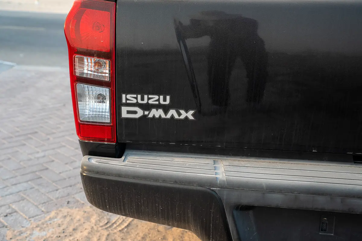 Isuzu · D-Max · Other