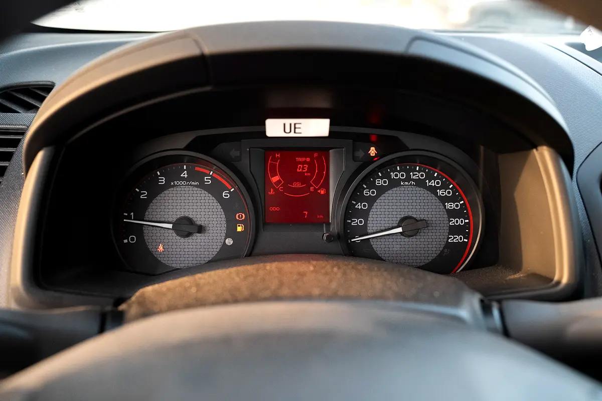 Isuzu · D-Max · Other