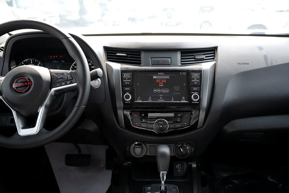 Nissan · Navara · PRO-4X