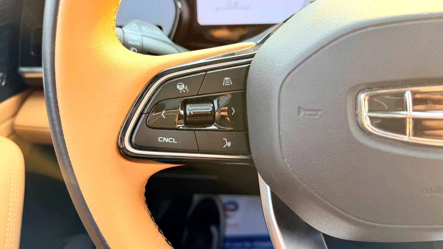Geely Monjaro GF 2025 20,439 km 17