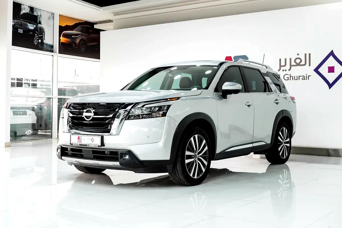 Nissan · Pathfinder · SL
