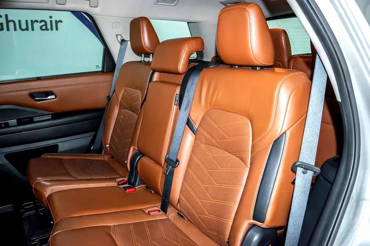 Nissan · Pathfinder · SL