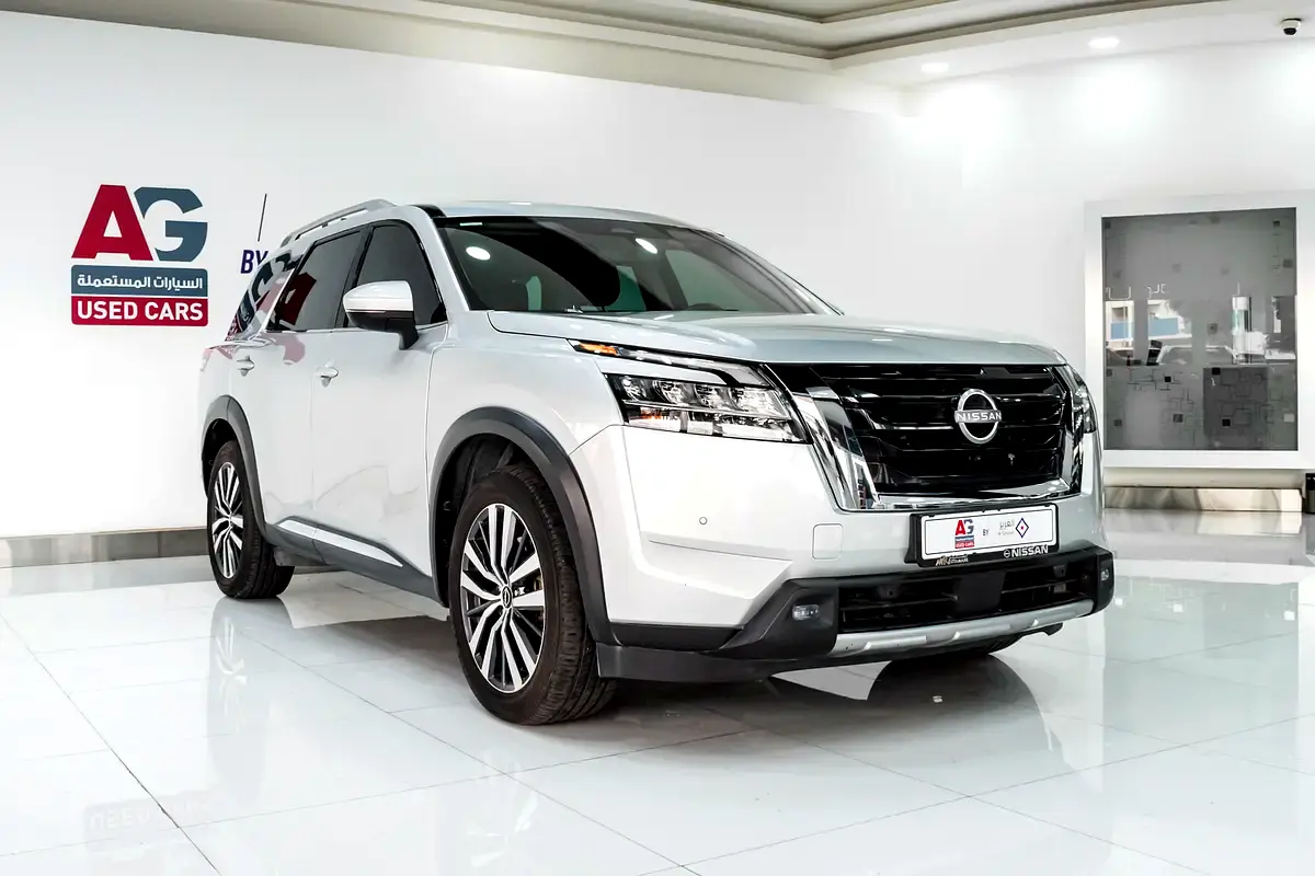 Nissan · Pathfinder · SL
