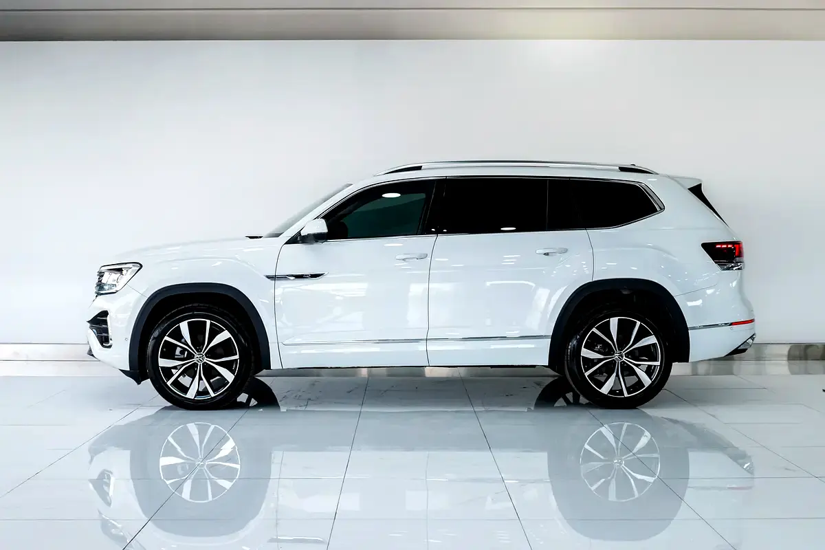 Volkswagen Teramont R-Line 2024 31,000 km 11