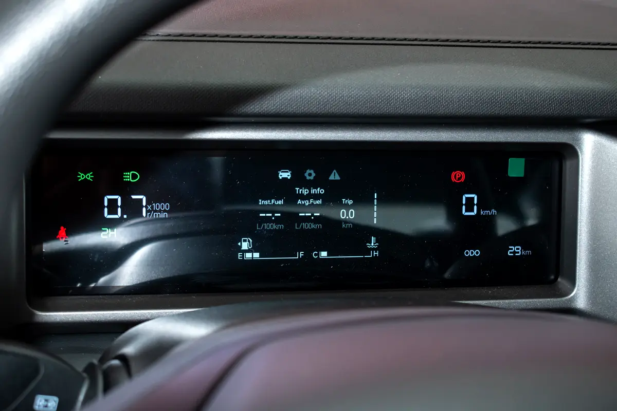 Chery · RELY R8 · Comfort