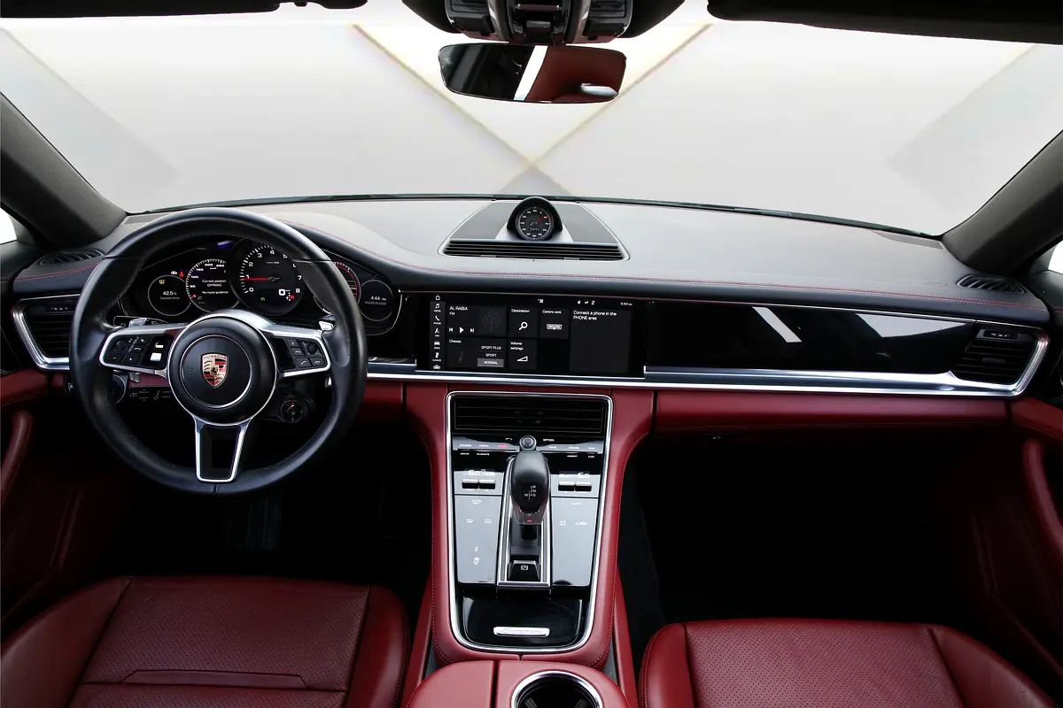 Porsche · Panamera · Other