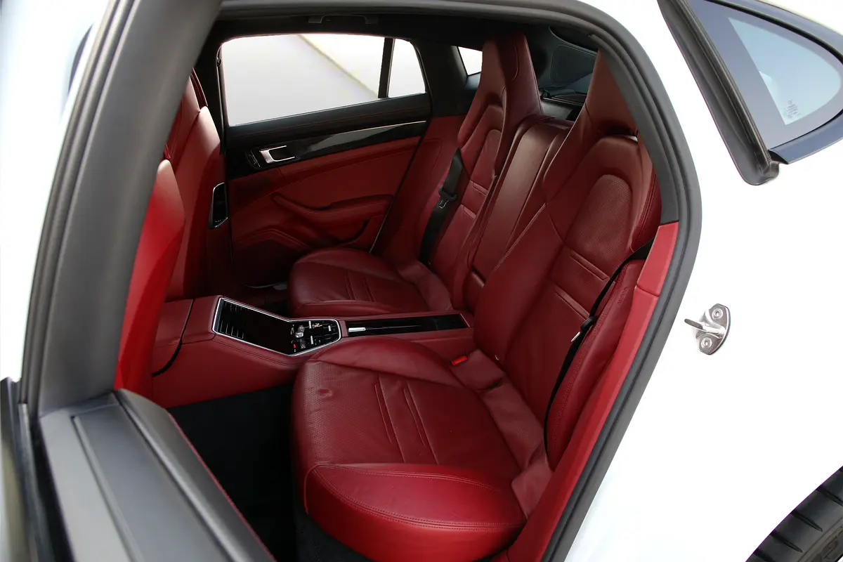Porsche · Panamera · Other
