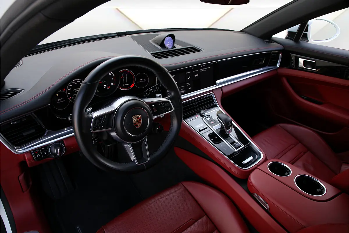 Porsche · Panamera · Other