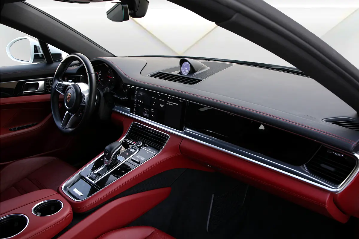 Porsche · Panamera · Other