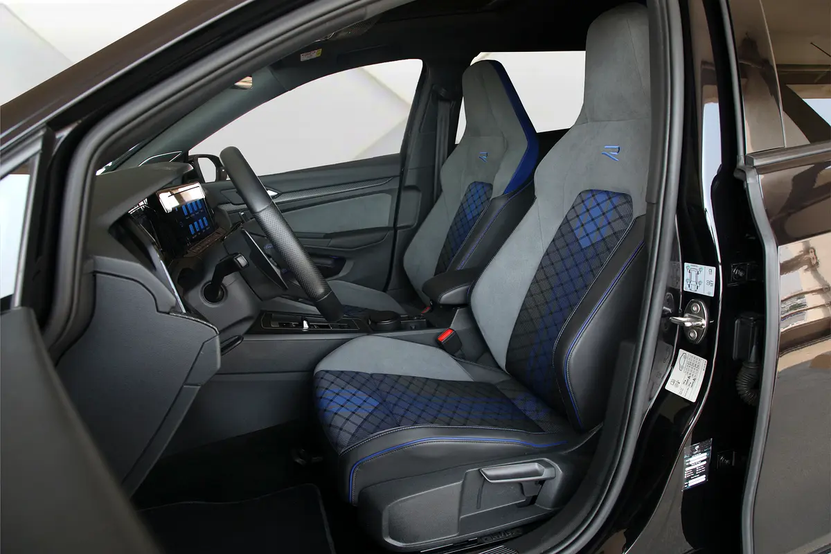 Volkswagen · Golf · R