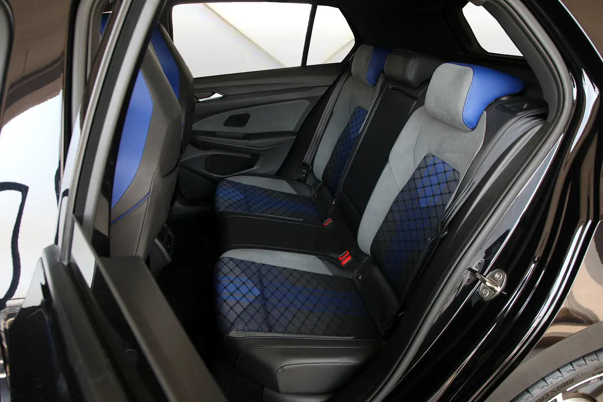 Volkswagen · Golf · R