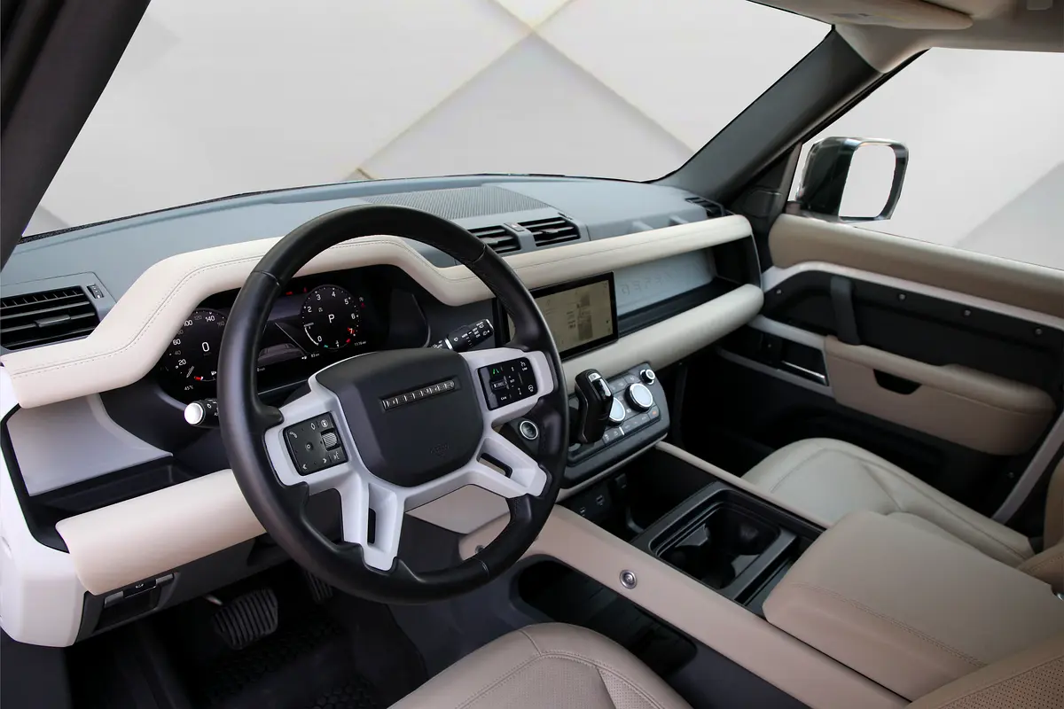 Land Rover · Defender · 110 S