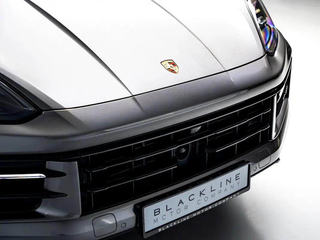 Porsche · Cayenne · Coupe