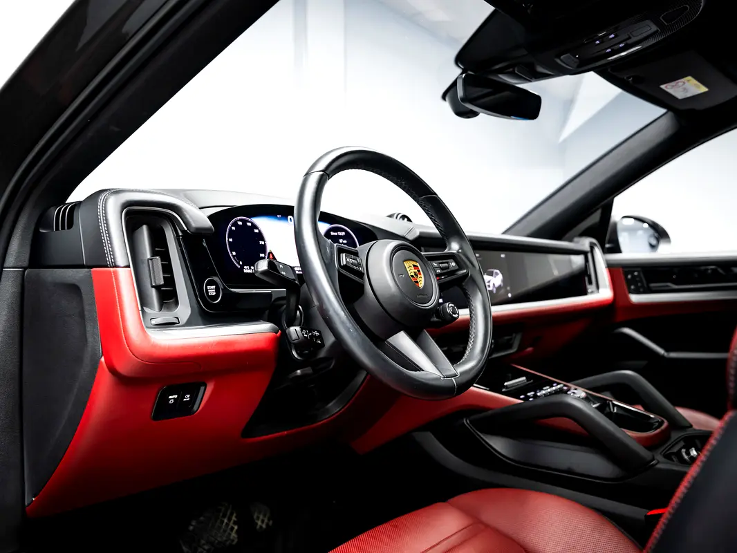 Porsche · Cayenne · Coupe