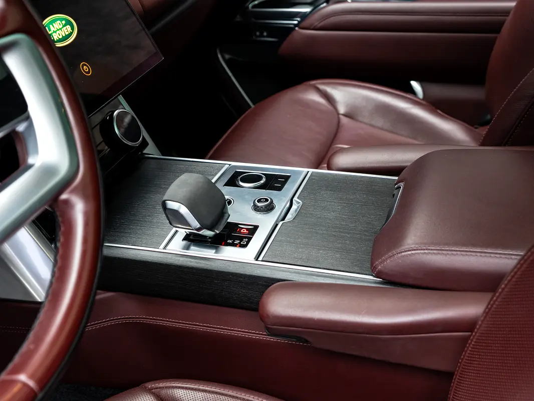 Land Rover · Range Rover · Autobiography