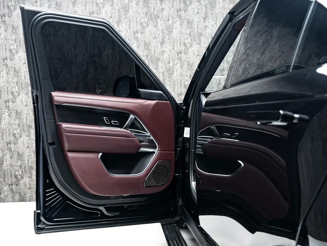 Land Rover · Range Rover · Autobiography