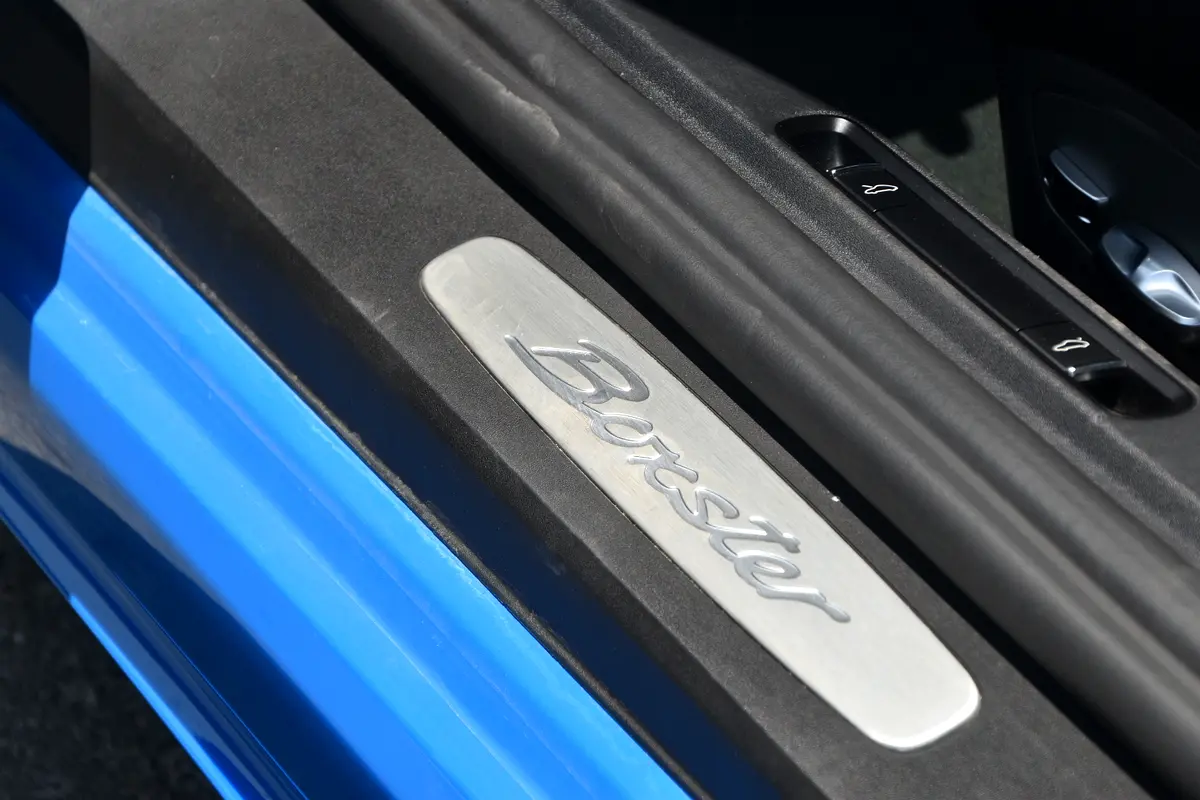 Porsche · Boxster · Standard