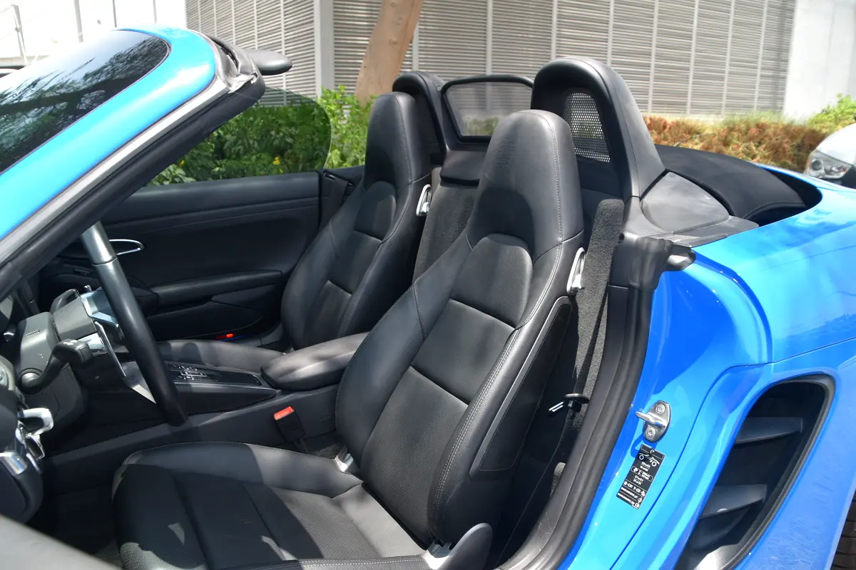 Porsche · Boxster · Standard
