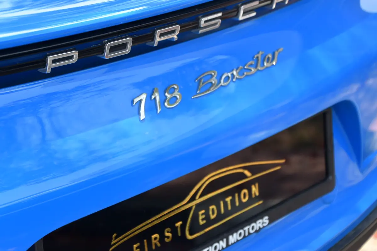 Porsche · Boxster · Standard